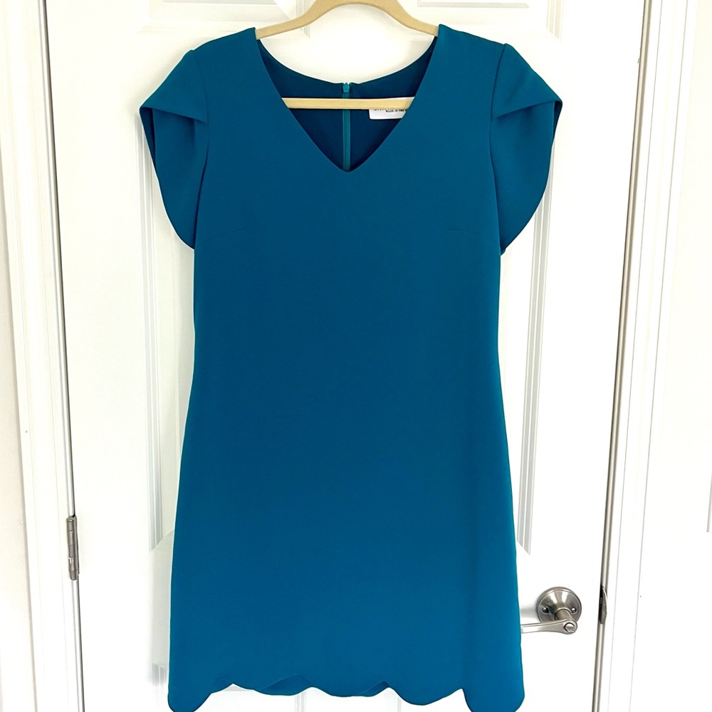 NEW size 6 dress. Camilyn Beth boutique dress